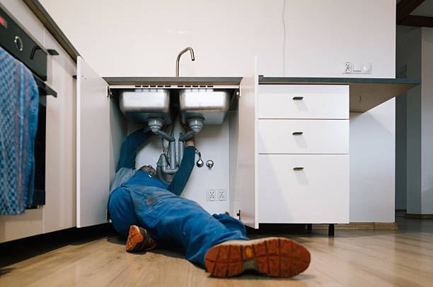 Professional Emergency Plumber technician working in Edgerton, MN